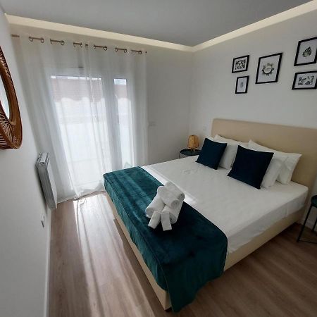Beach Life Apartment, New, Elegant And Cozy Nazare Ngoại thất bức ảnh