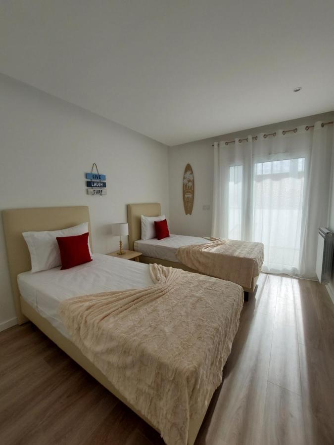Beach Life Apartment, New, Elegant And Cozy Nazare Ngoại thất bức ảnh